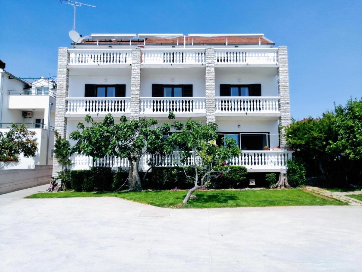 Apartments Tiho&Marija Tribalj Exterior foto