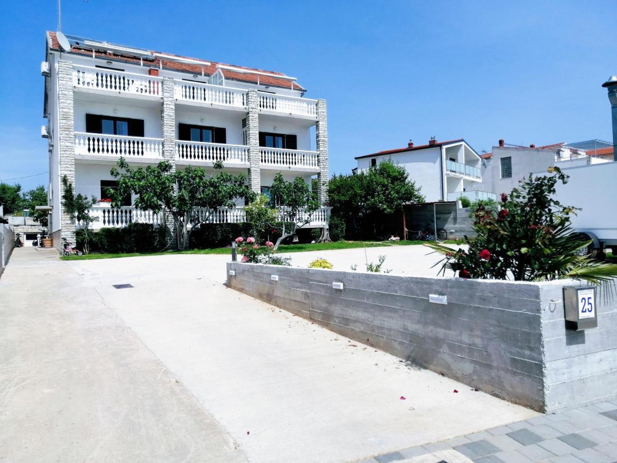 Apartments Tiho&Marija Tribalj Exterior foto